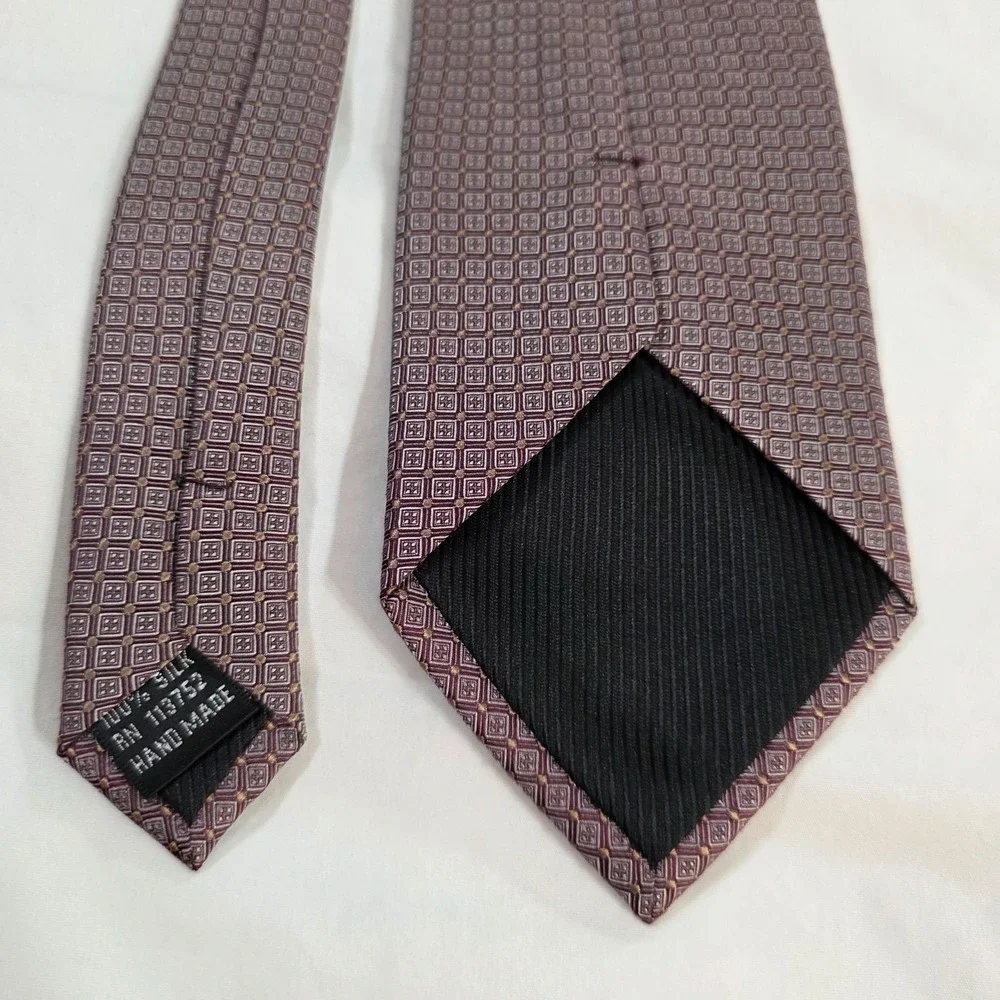 PRONTO UOMO‎ Mens Silk NWOT Tie Geometric Pattern Neck Tie Burgundy Gold Formal